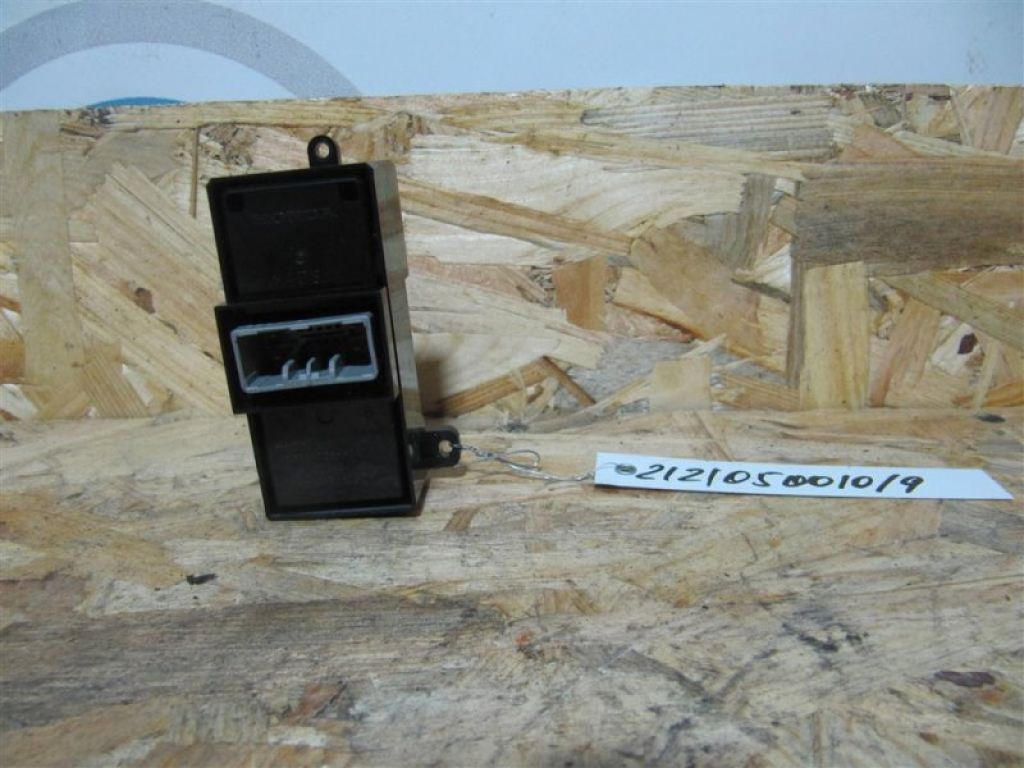 35770-TZ6-H01 | Кнопка стеклоподъемника задн. прав. ACURA MDX (YD3) 13-21 - Фото 3