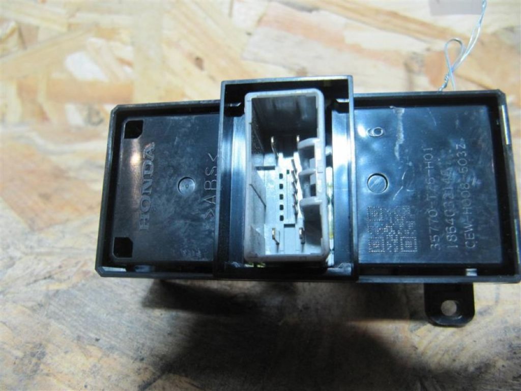 35770-TZ6-H01 | Кнопка стеклоподъемника задн. прав. ACURA MDX (YD3) 13-21 - Фото 4