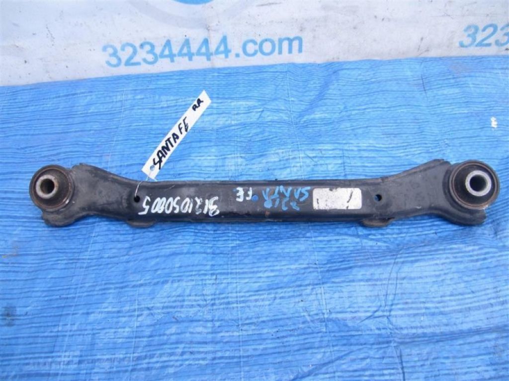 55100-4Z000 | Важіль задньої підвіски поперечний верхній прав. HYUNDAI SANTA FE (DM) 12-18