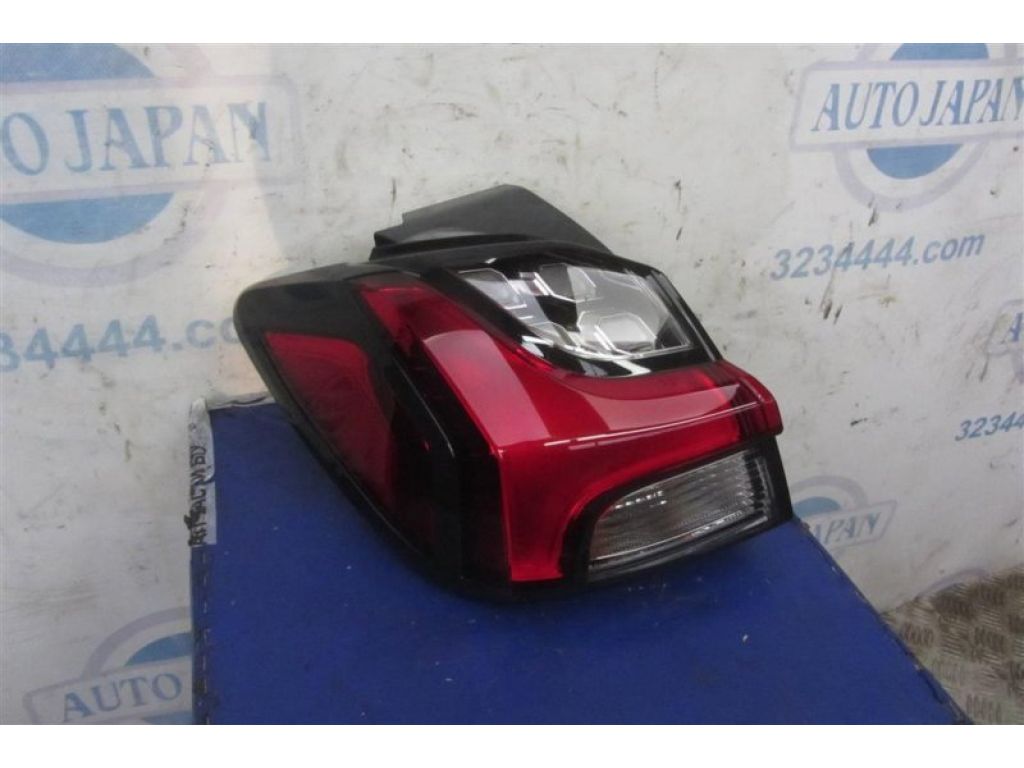 8330B321 | Фонарь наружный задн. лев. MITSUBISHI ASX / OUTLANDER SPORT 10-21