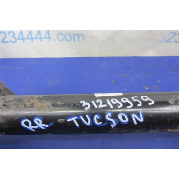 Амортизатор задній правий HYUNDAI TUCSON TL 15-20 55300-D7120 — 2