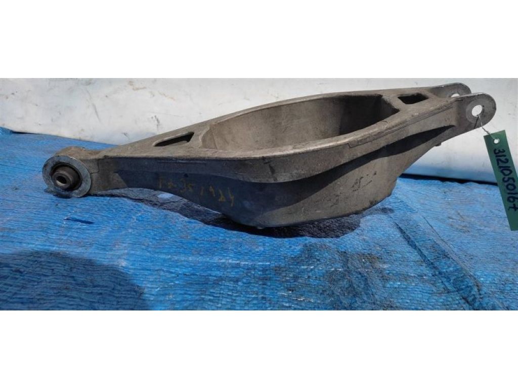 551B0-1BA0A | Важіль задньої підвіски нижній поперечний прав. INFINITI FX/QX70 S51 08-17 - Фото 3