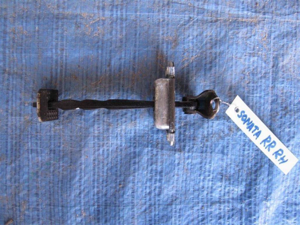 79490-C1010 | Обмежувач дверей задн. прав. HYUNDAI SONATA LF 2014-