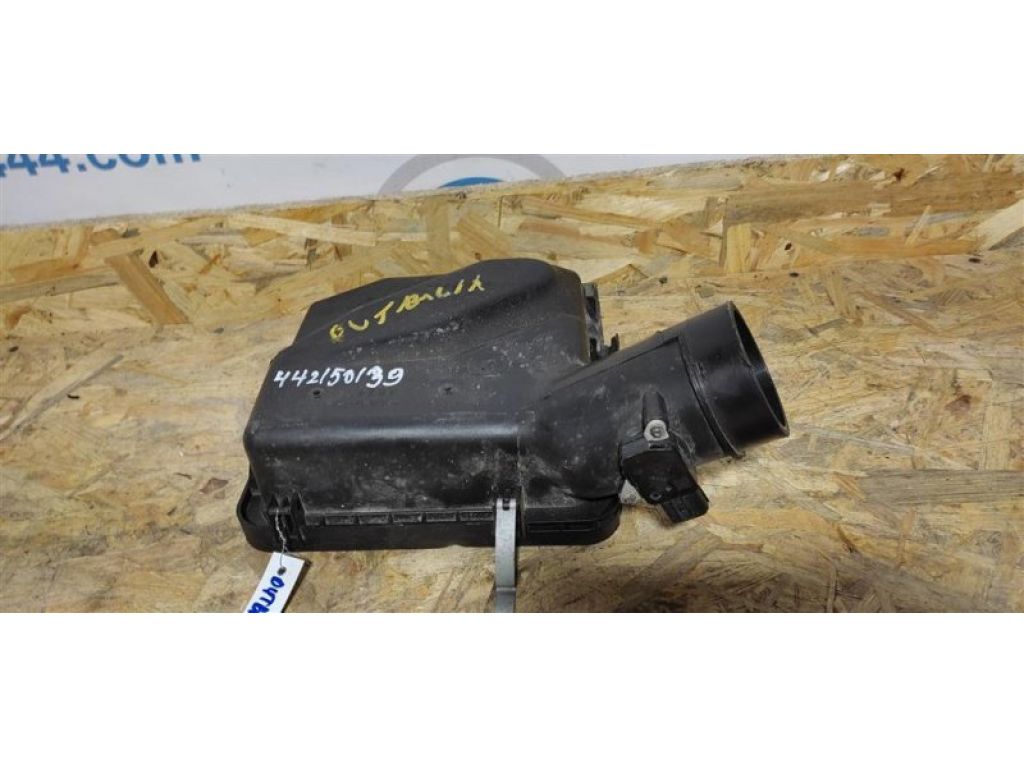 46052AG07A | Крышка корпуса воздушного фильтра SUBARU OUTBACK 09-14 BR