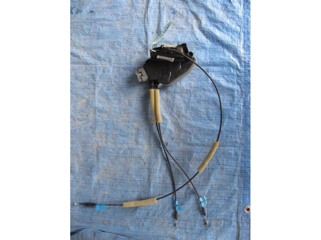80500-3TA0B | Замок двері передн. прав. NISSAN ALTIMA L33 12-18