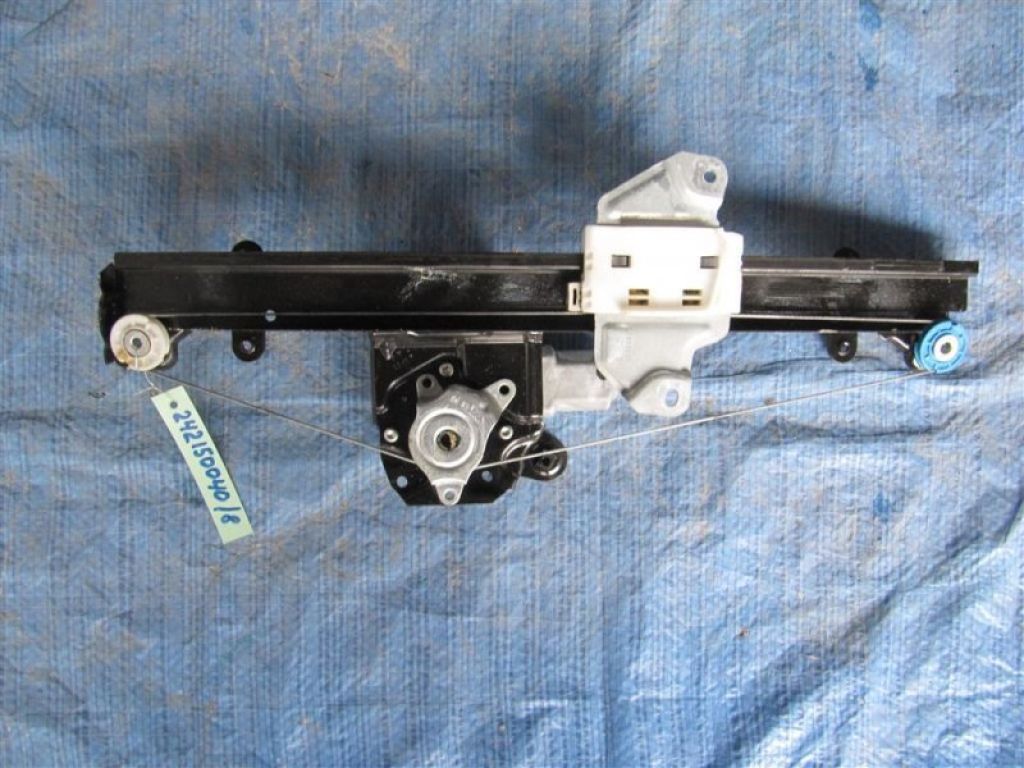 80720-3TA2A | Стеклоподъемник передн. прав. NISSAN ALTIMA L33 12-18