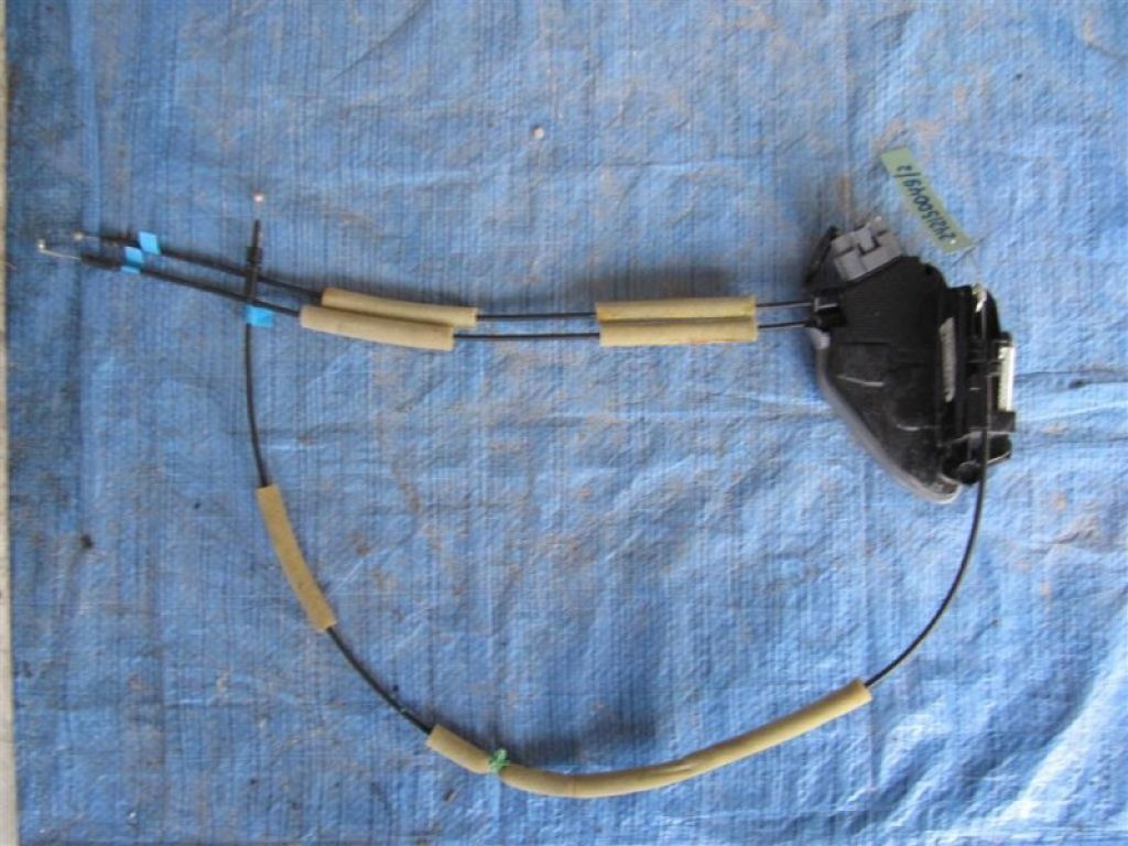 82500-3TA0C | Замок двери задн. прав. NISSAN ALTIMA L33 12-18