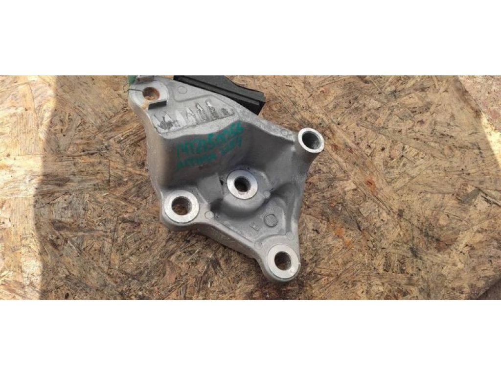 11232-3TS0B | Кронштейн двигателя NISSAN ALTIMA L33 12-18 - Фото 2