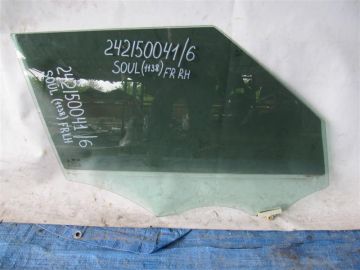 Стекло двери передн. прав. KIA SOUL PS 13-19