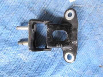 Петля кришки багажника лів. ACURA MDX (YD2) 06-13