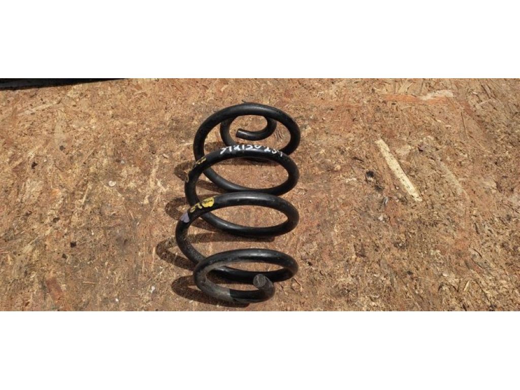 55020-1KA0B | Пружина задньої підвіски NISSAN JUKE 10-19