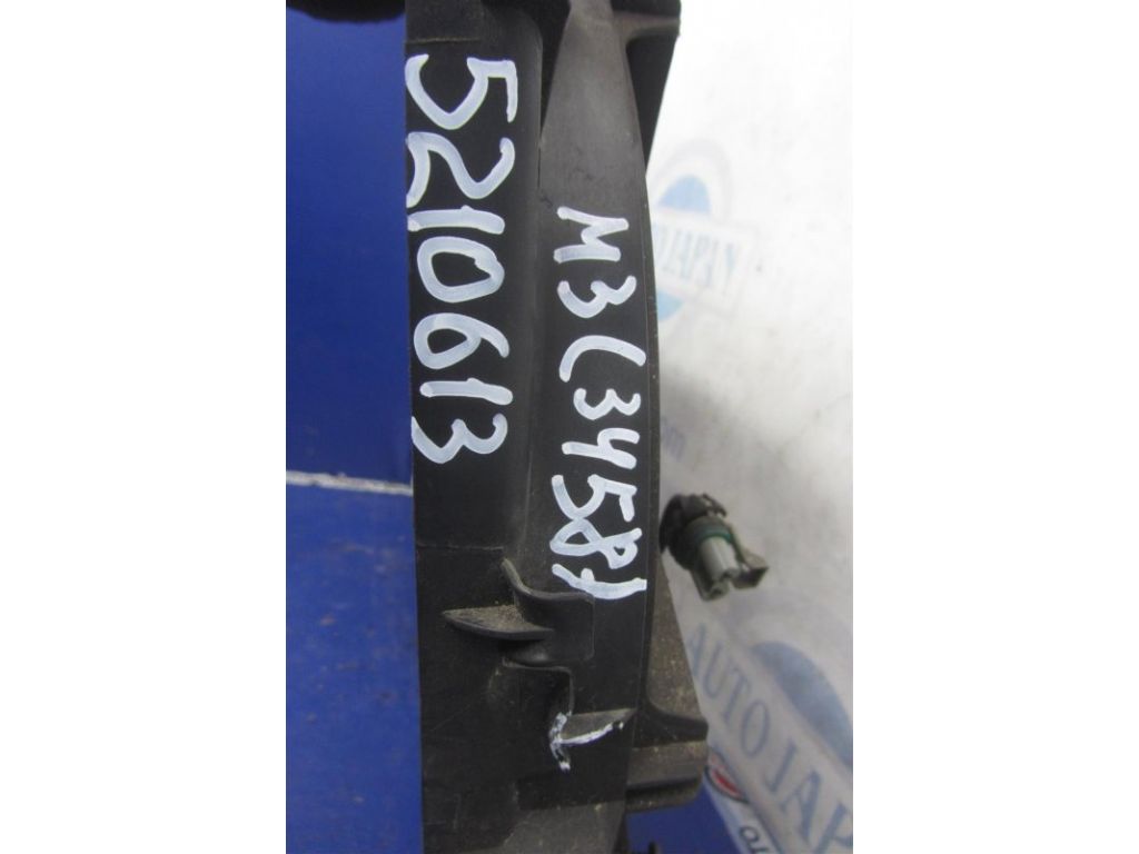 3M5H-8C607-XE | Диффузор вентилятора основного радиатора MAZDA 3 BK 03-08 - Фото 2