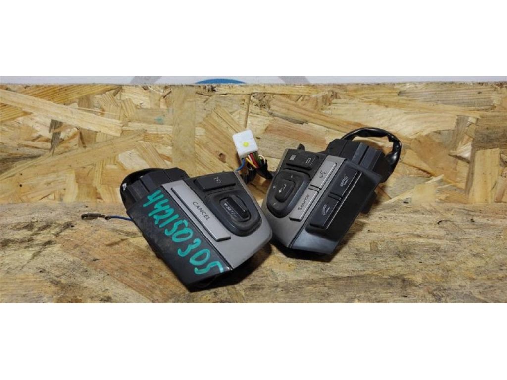 83154FJ060 | Кнопки руля SUBARU IMPREZA 11-17