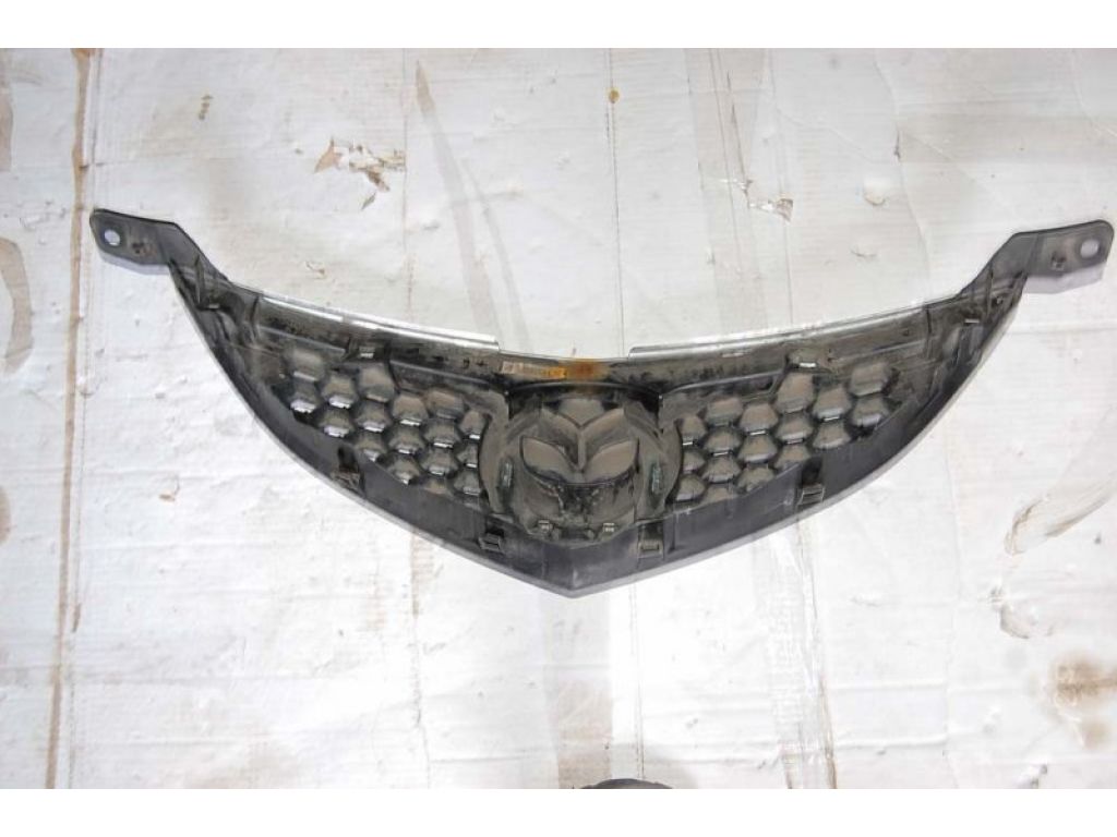 BR5H-50-710C | Решітка радіатора MAZDA 3 BK 03-08