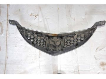 Решітка радіатора MAZDA 3 BK 03-08