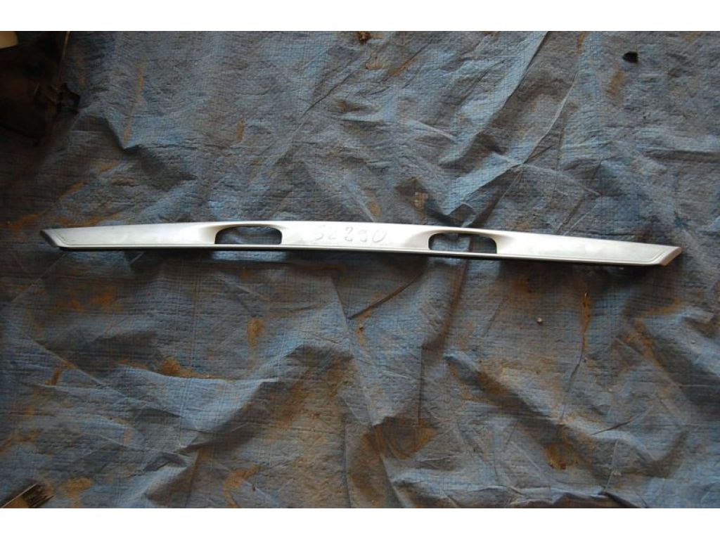 Накладка крышки багажника HONDA CIVIC 4D 06-11