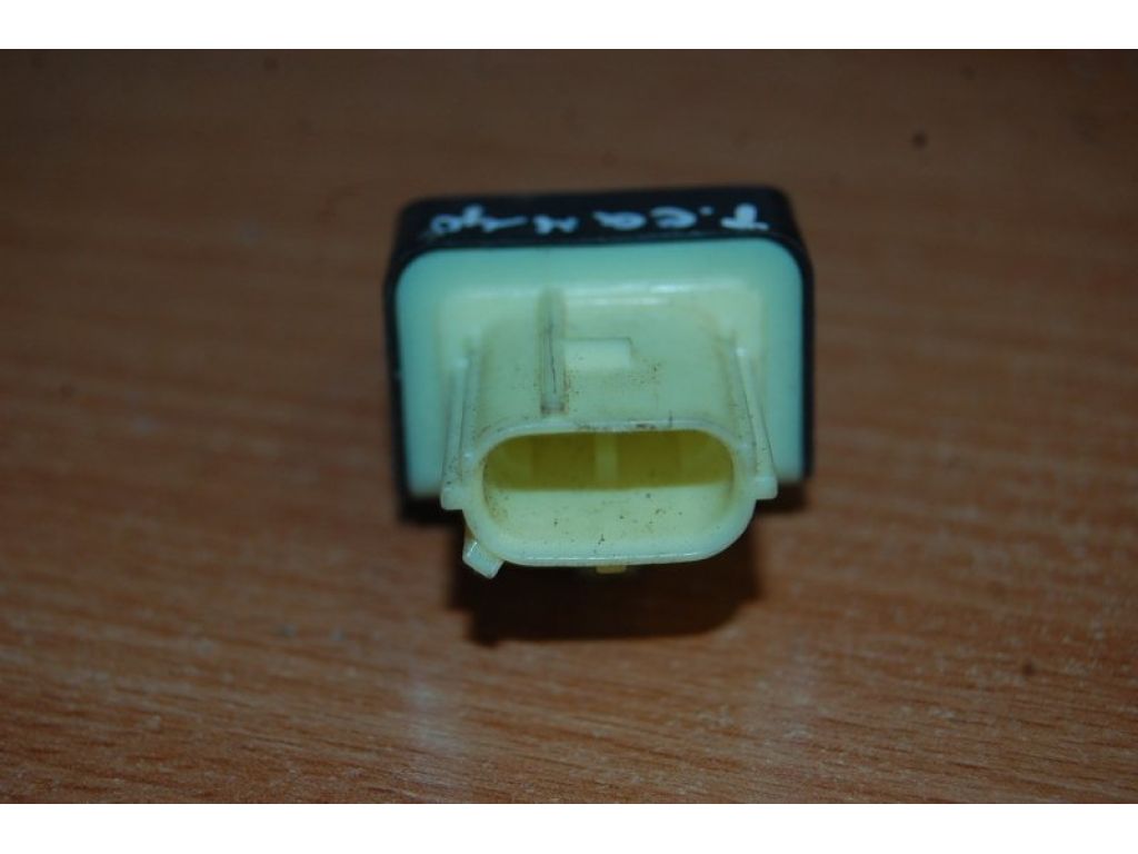 89831-42010 | Датчик удару TOYOTA CAMRY 40 06-11 - Фото 2