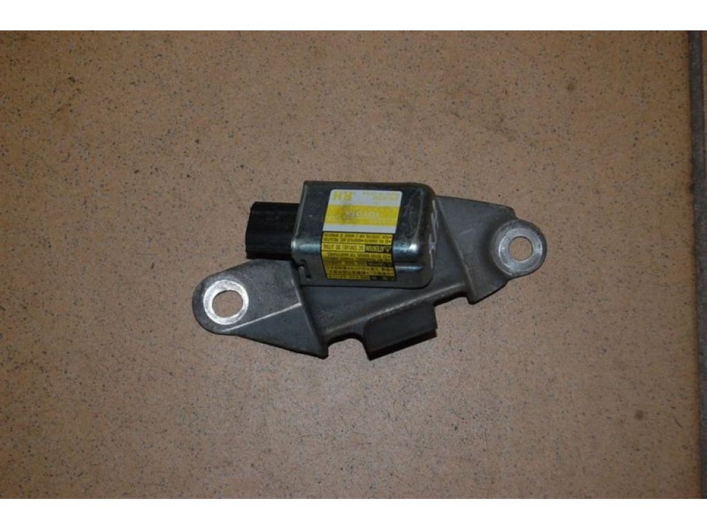 89860-60020 | Датчик удару прав. LEXUS GX470 02-09