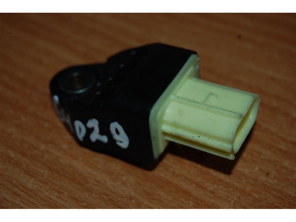Датчик удара TOYOTA CAMRY 40 06-11