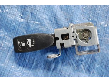 Ручка відкривання бензобака HONDA CIVIC 4D 06-11
