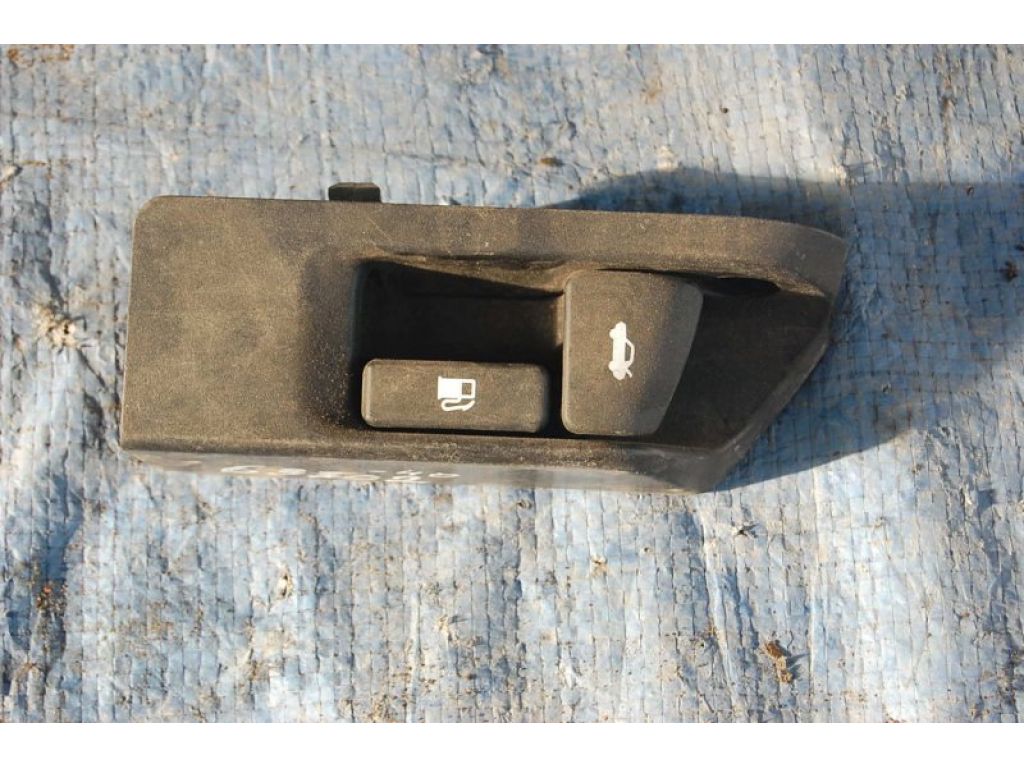 64606-33020 | Ручка відкривання бензобака TOYOTA CAMRY 40 06-11
