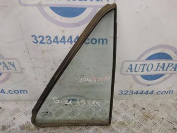 Скло дверей глухе задн. прав. HYUNDAI SONATA 88-93