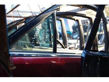 Стекло двери глухое задн. прав. TOYOTA CAMRY 30 02-06