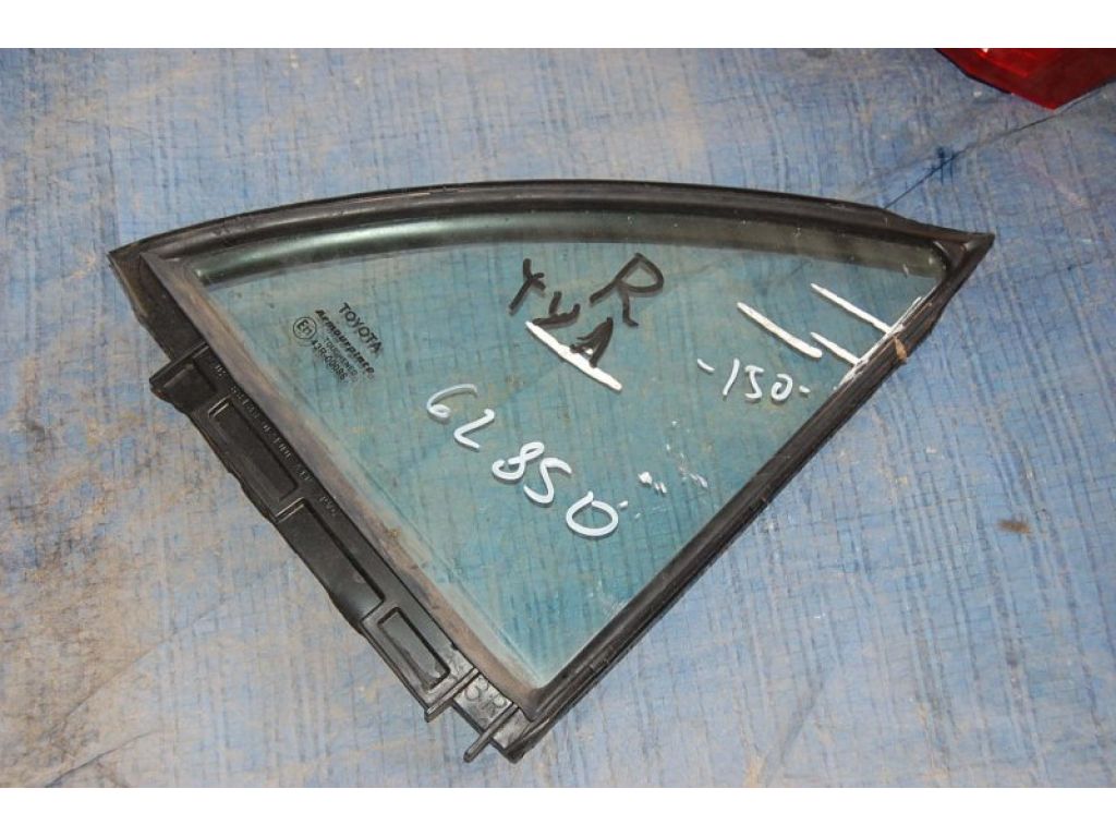 68123-02210 | Стекло двери глухое задн. прав. TOYOTA COROLLA 150 06-13