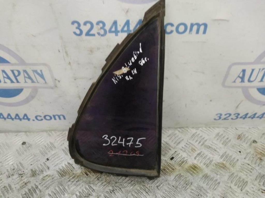 82262-4E400 | Скло дверей глухе задн. прав. NISSAN BLUEBIRD 91-97