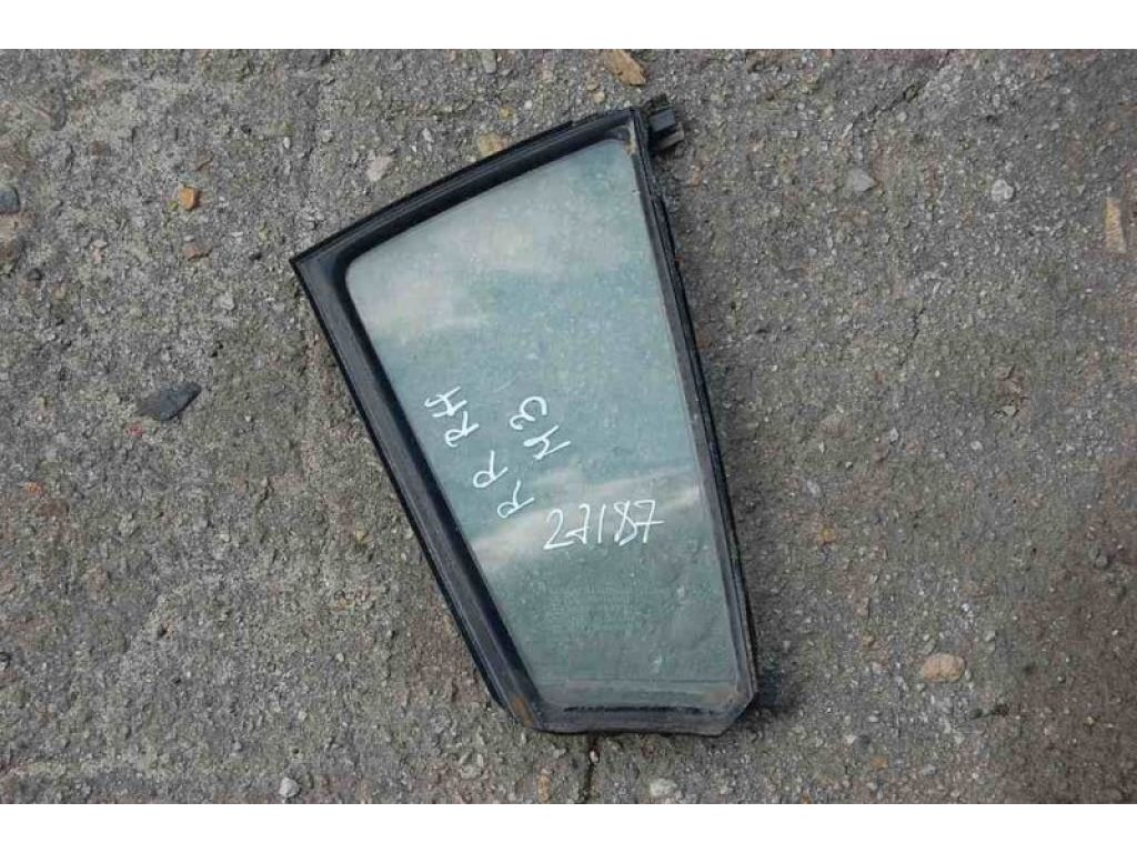 BN8V-72-661A | Скло дверей глухе задн. прав. MAZDA 3 BK 03-08