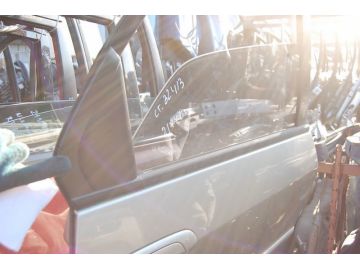 Скло дверей задн. прав. HONDA CITY 02-08