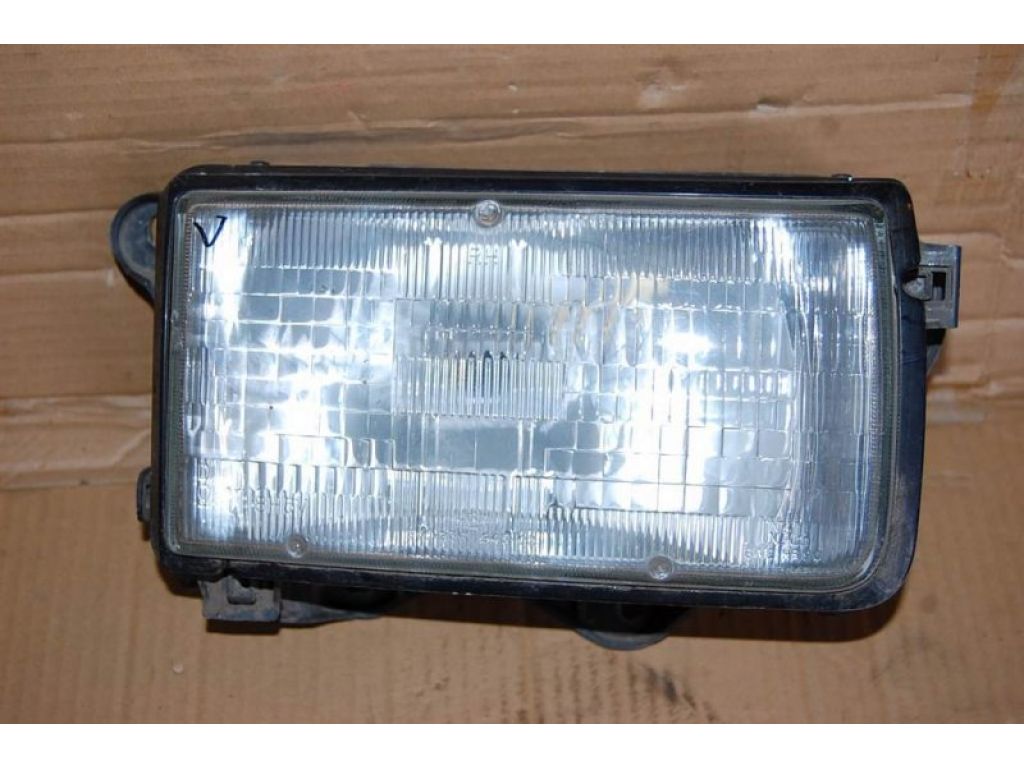 89431-46253 | Фара передн. прав. HONDA PASSPORT 93-02