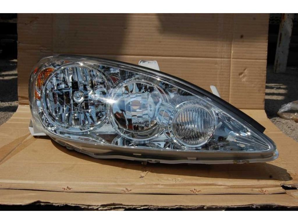 81130-33530 | Фара передн. прав. TOYOTA CAMRY 30 02-06