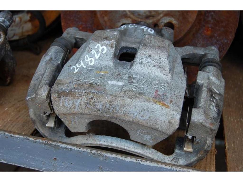 47750-33340 | Суппорт тормозной передн. лев. TOYOTA CAMRY 40 06-11