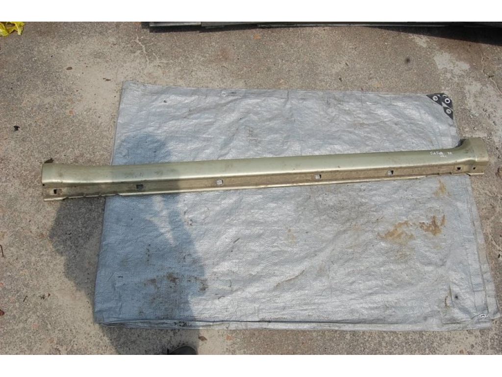 Накладка порога наружная прав. SUBARU FORESTER SG 02-07