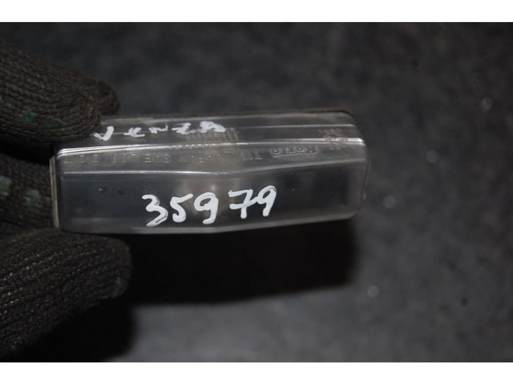 Подсветка номера TOYOTA VENZA 09-16 - Фото 2