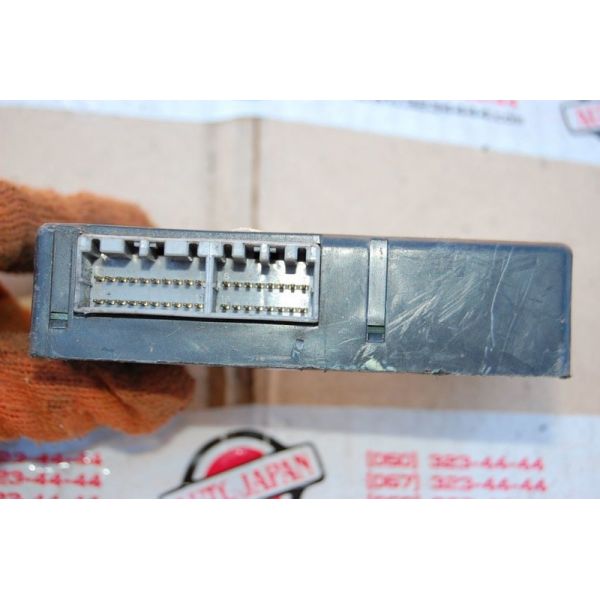 Блок керування піччю NISSAN PRIMERA P-12 01-07 27760-AV612 — 3