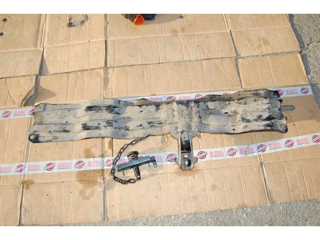 51949-60030 | Балка задньої підвіски TOYOTA LAND CRUISER 200 08-21