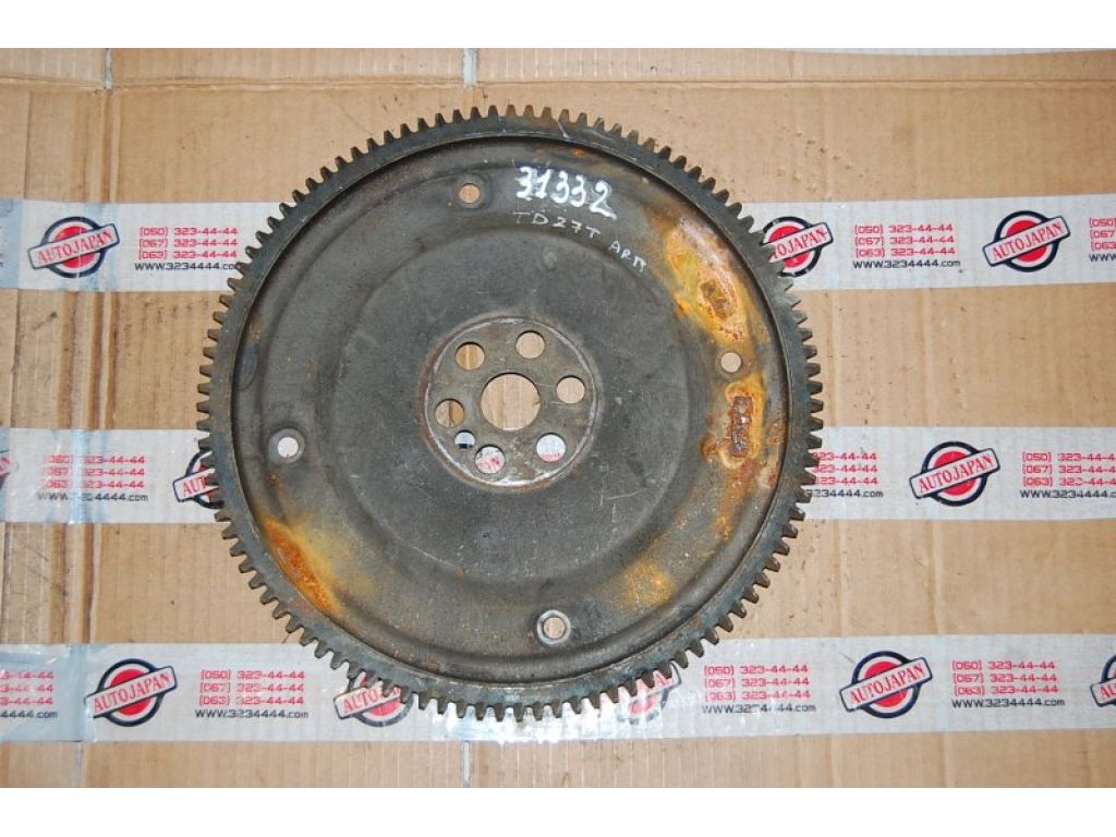 Маховик АКПП NISSAN URVAN 86-01