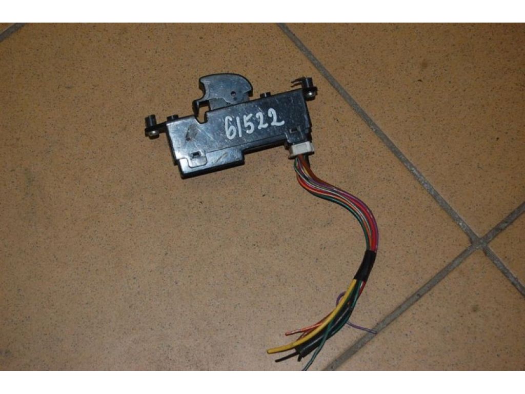 Кнопка стеклоподъемника MITSUBISHI LANCER IX 9 03-07