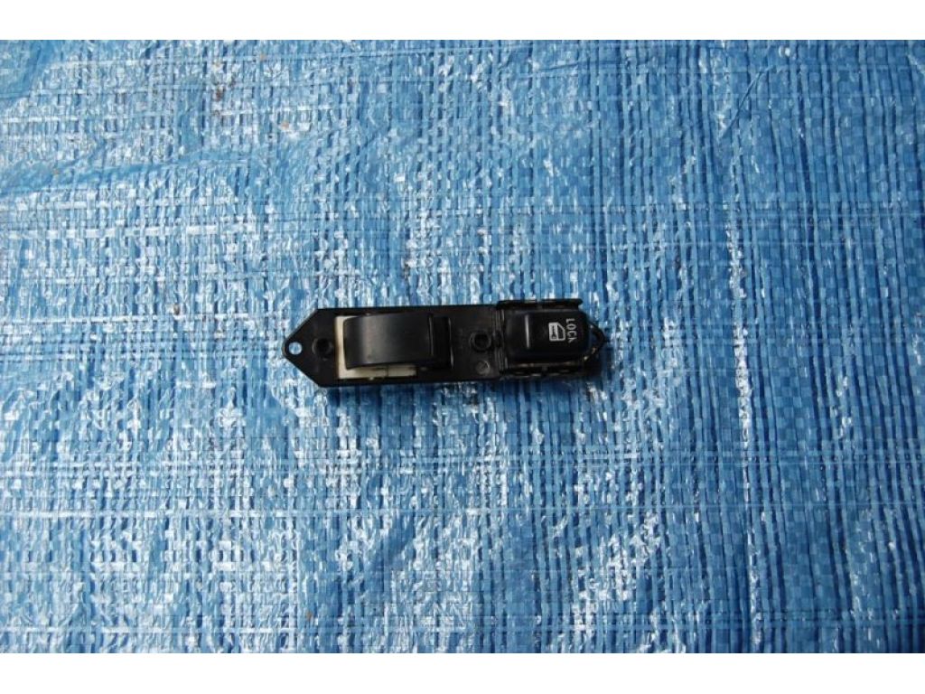 Кнопка стеклоподъемника MITSUBISHI OUTLANDER XL 05-13