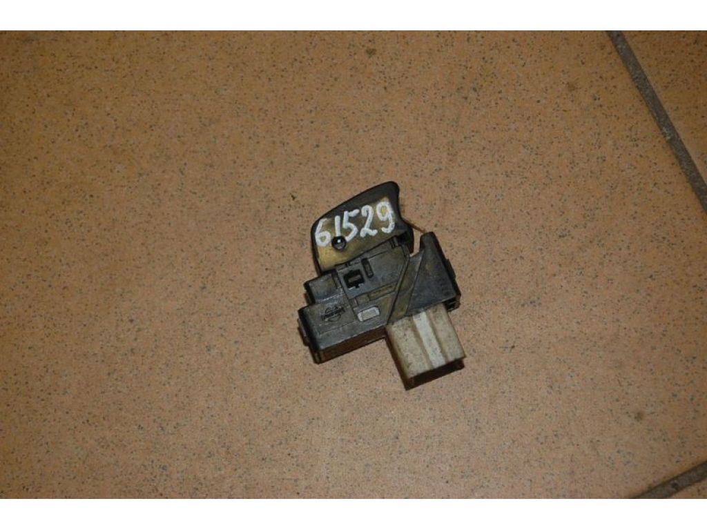 83071SA160 | Кнопка склопідіймача SUBARU FORESTER SG 02-07
