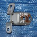 F151-58-210B | Петля двери нижняя передн. лев. MAZDA 5 CR 05-10