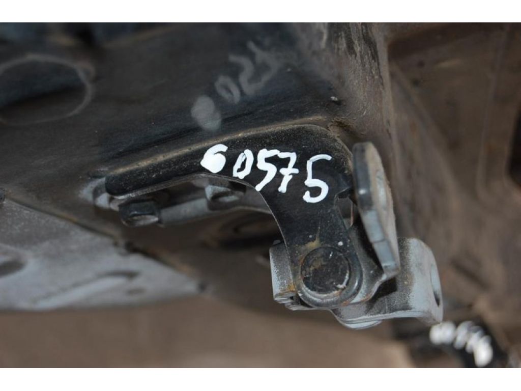 Петля двери верхняя передн. лев. HONDA CIVIC 5D 06-11