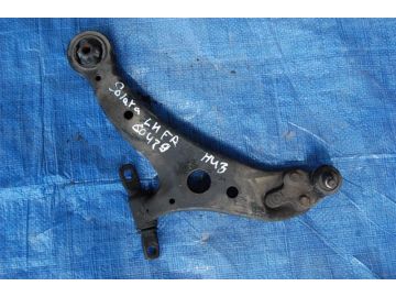 Рычаг передней подвески нижний лев. TOYOTA SOLARA 03-09