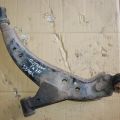 Рычаг передней подвески нижний лев. TOYOTA COROLLA E90 87-91