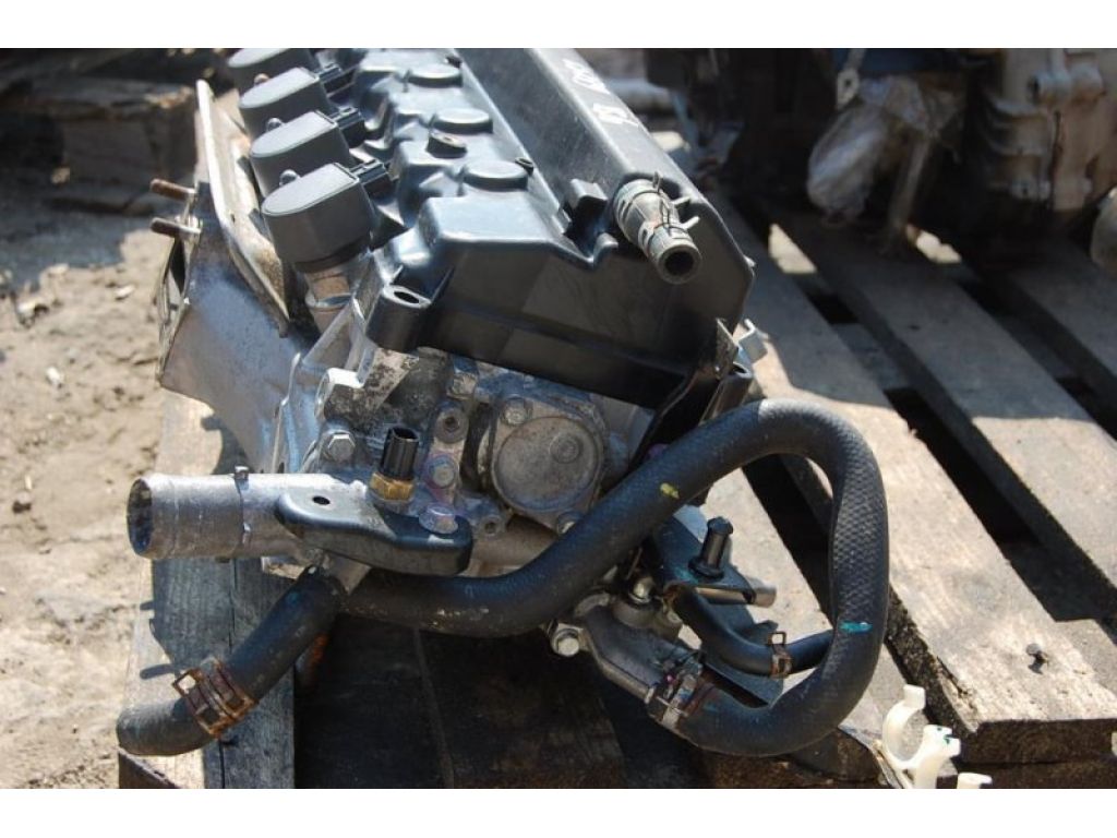 Головка блоку циліндрів HONDA CIVIC 4D 06-11 - Фото 2