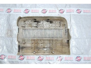 Накладка двигуна декоративна TOYOTA CAMRY 10 92-96