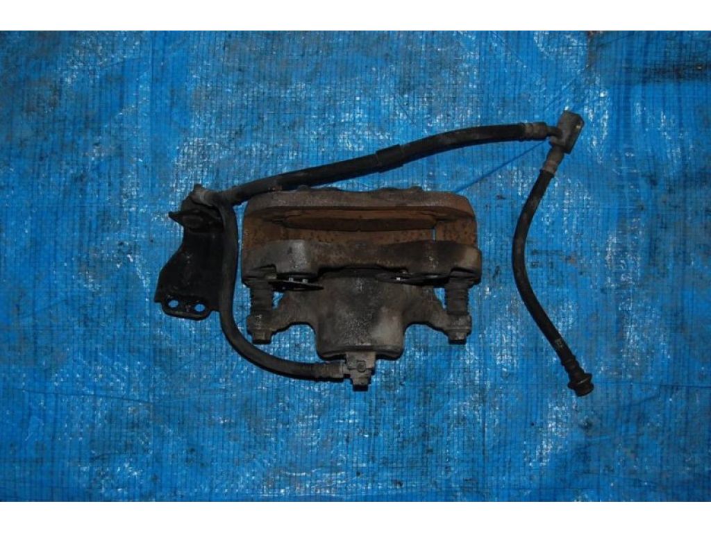 41001-AM801 | Суппорт тормозной передн. прав. INFINITI G35 03-07 - Фото 2