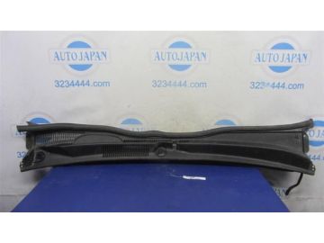 Пластик под лобовое стекло / Жабо LEXUS GX470 02-09